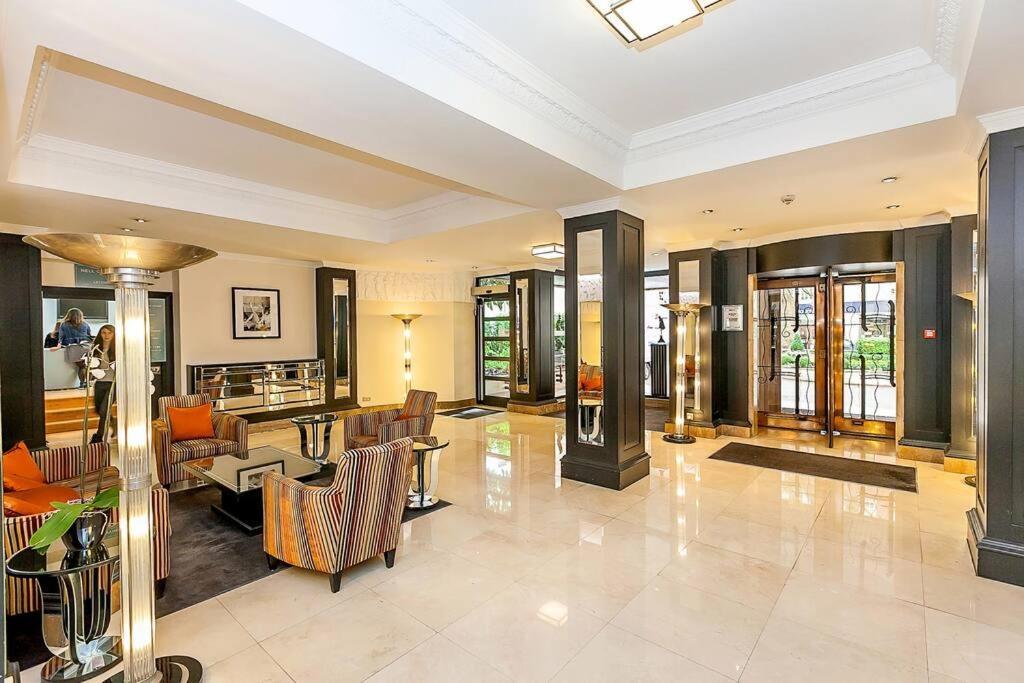 Art-Deco Apartment In Very Popular Chelsea Area London Exterior foto