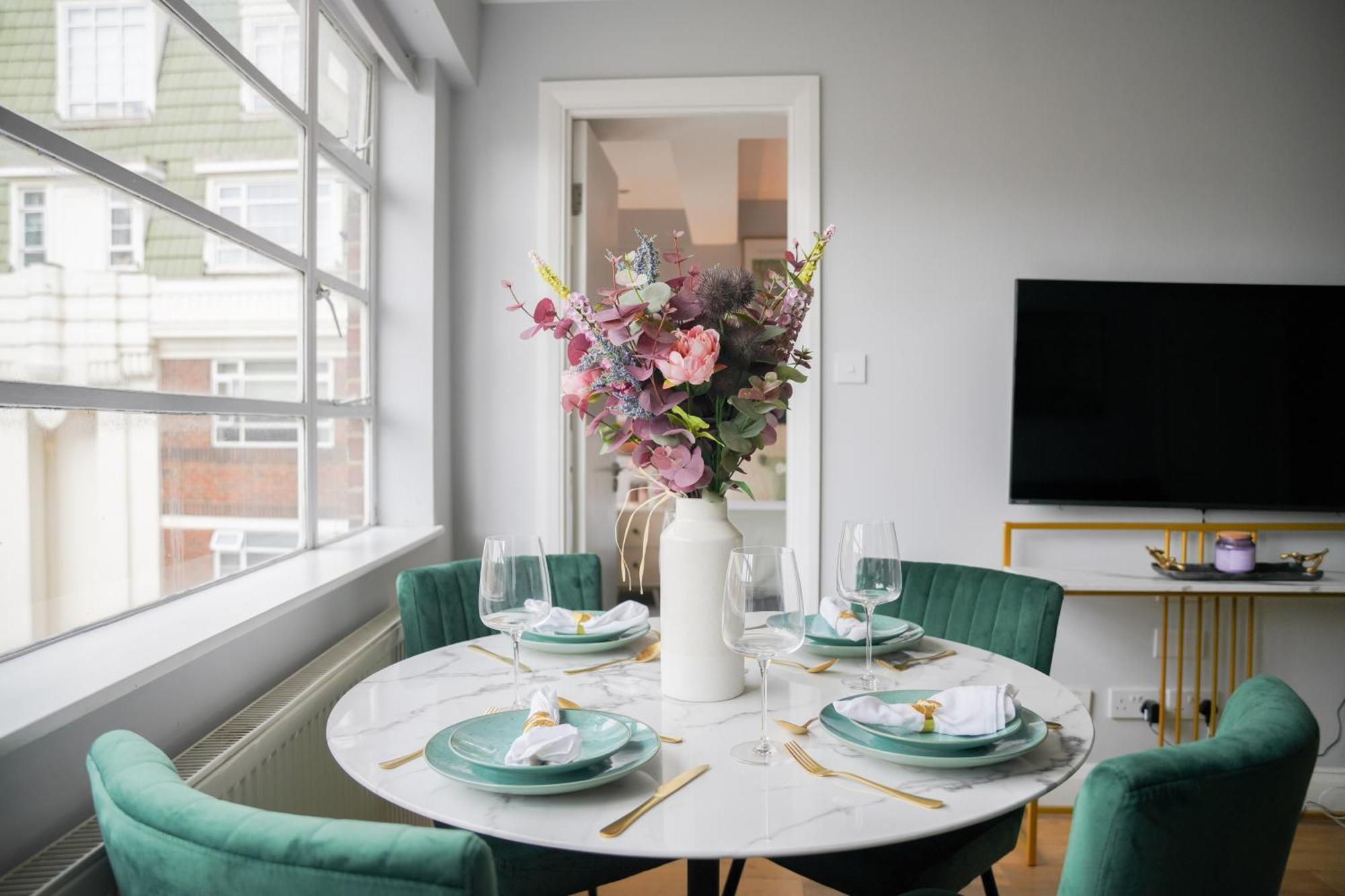 Art-Deco Apartment In Very Popular Chelsea Area London Exterior foto